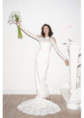 Organza-Spitzenkleid mit Cut-Outs Organza-Spitzenkleid mit Cut-Outs